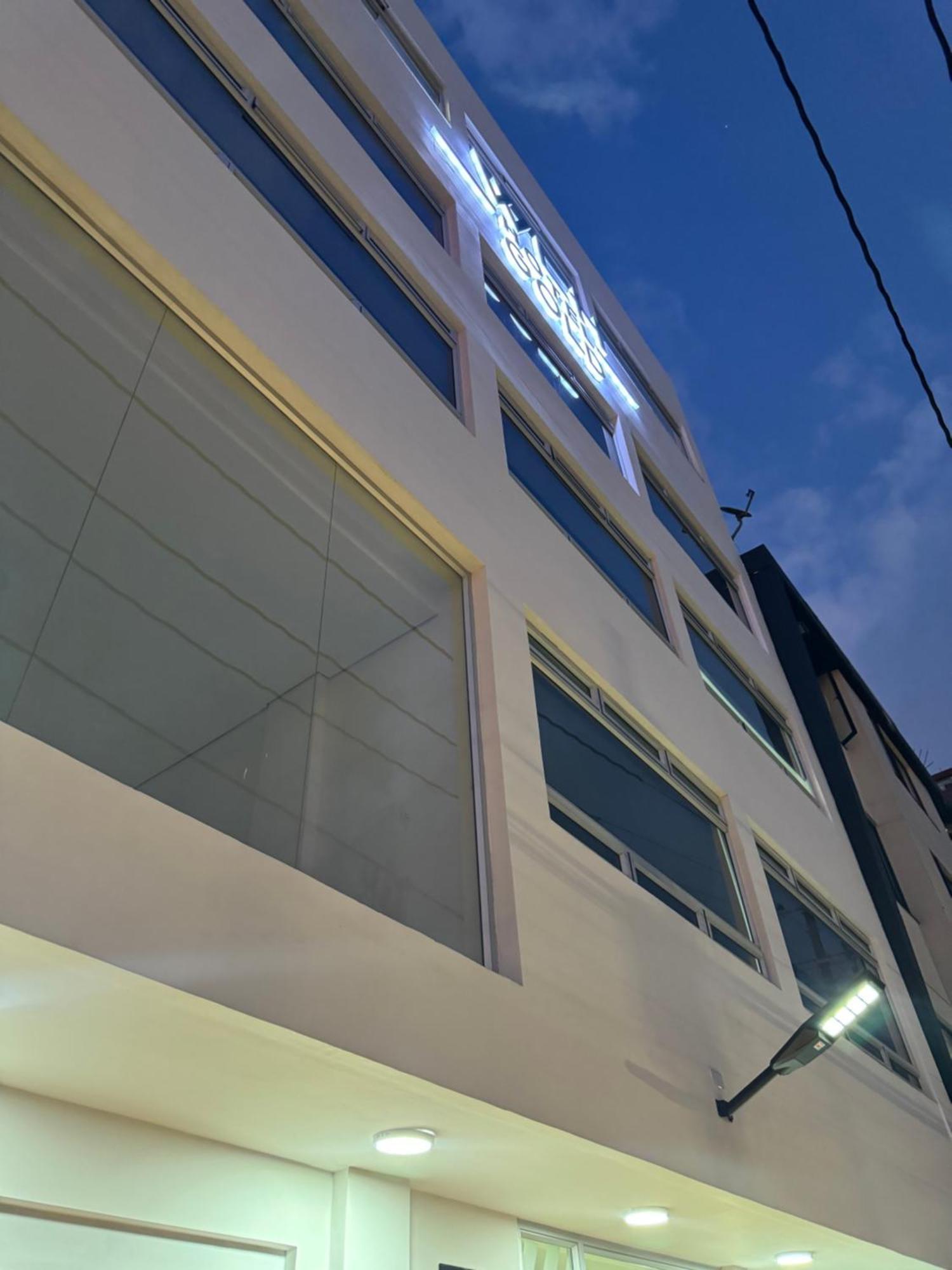 Hotel Wlh Gold Богота Экстерьер фото