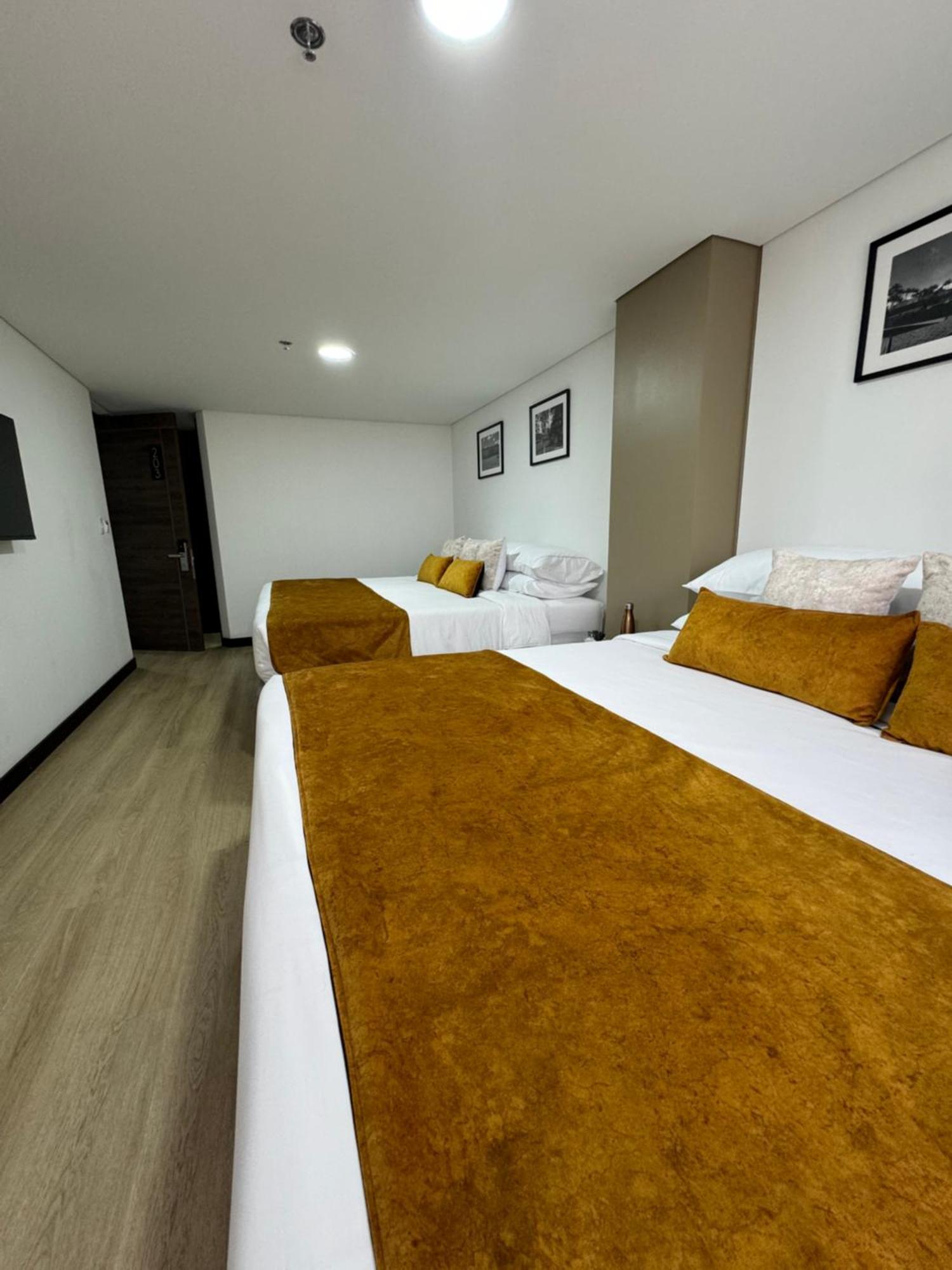 Hotel Wlh Gold Богота Экстерьер фото