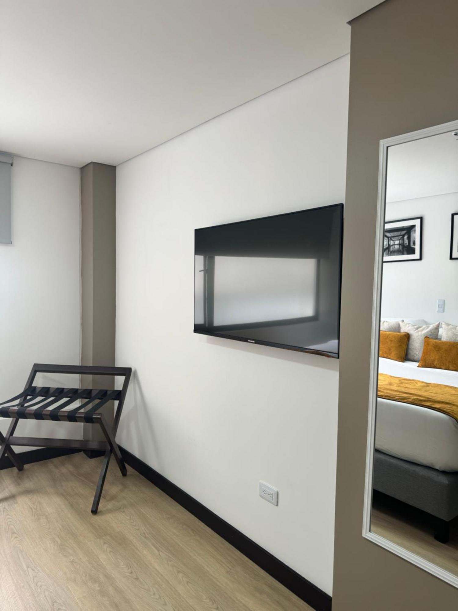 Hotel Wlh Gold Богота Экстерьер фото