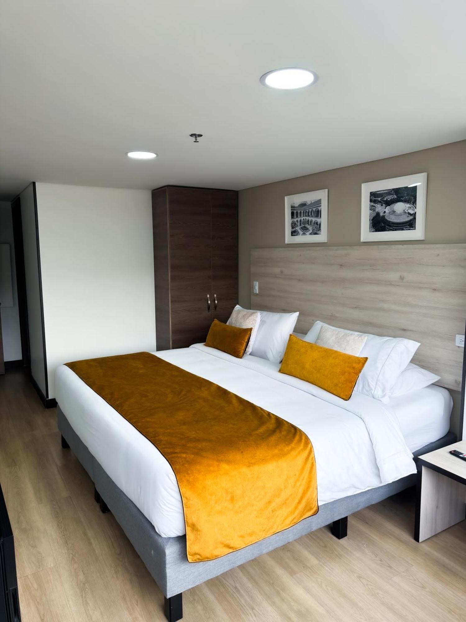 Hotel Wlh Gold Богота Экстерьер фото